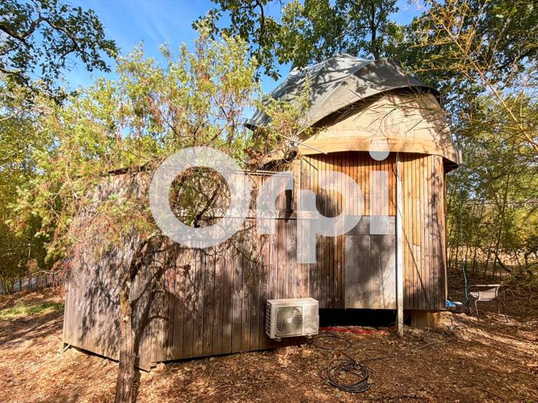 Maison À Vendre sur 219m² de terrain — photo 1