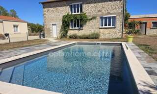 Maison 10 Pièces 230 m² à vendre à Magnac-sur-Touvre (16600)