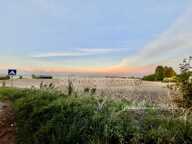 MONTJAVOULT – TERRAIN À BÂTIR DE 1 131 M² – VUE DÉGAGÉE SUR LA CAMPAGNE - — photo 2