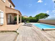 Villa familiale avec piscine et garage — photo 3