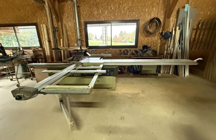 Entreprise de Menuiserie Ebenisterie (Murs) 185 000 € — photo 4