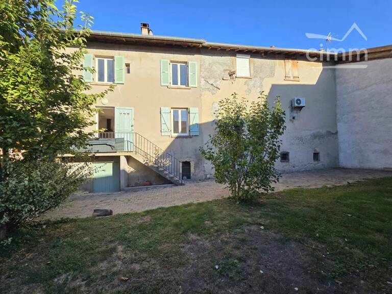Maison de village avec jardin, Artas centre — photo 1