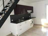 LUCON COEUR DE VILLE MAISON EN PIERRES PARFAITEMENT RENOVEE 3 CHAMBRES ET COUR AVEC LOCATAIRE EN PLACE — photo 2