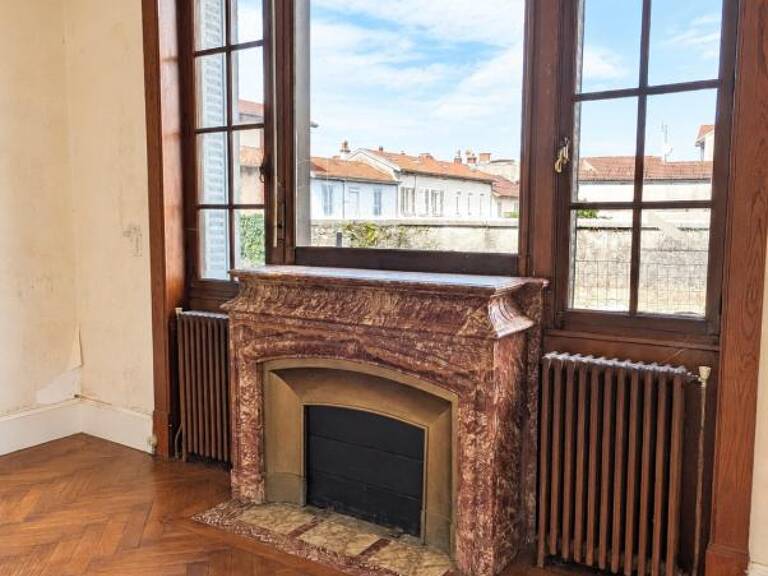 Appartement T4 à rénover   118 m2   Jardin privatif   Oyonna — photo 1