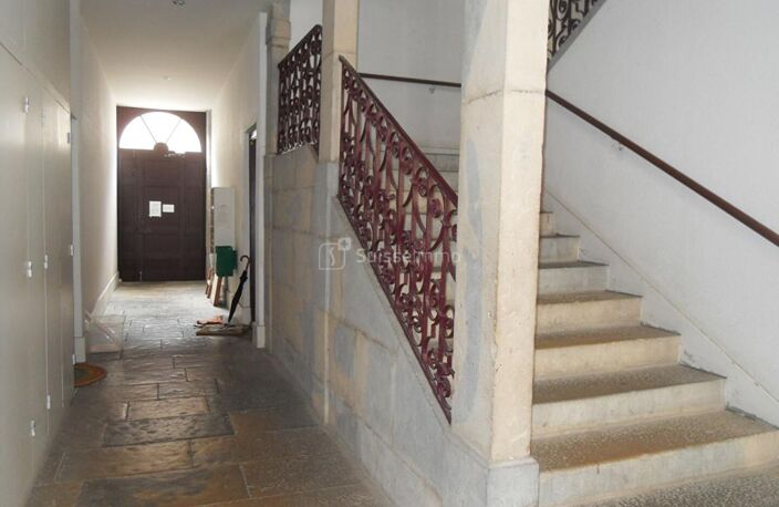 Immeuble de rapport Besancon 745 m2 — photo 3