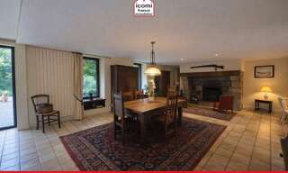 Maison 10 Pièces 300 m² à vendre à Callac (22160)