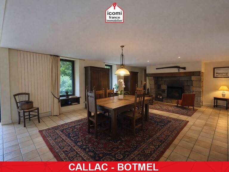 COTES-D'ARMOR - Callac (22160) - A VENDRE - PROPRIETE DE CHARME DE +250M² AVEC 6 CHAMBRES + 1 BUREAU SUR 1550 M² DE TERRAIN - DPE : D - RARE - CALME - COUP DE COEUR — photo 1