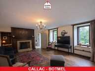 COTES-D'ARMOR - Callac (22160) - A VENDRE - PROPRIETE DE CHARME DE +250M² AVEC 6 CHAMBRES + 1 BUREAU SUR 1550 M² DE TERRAIN - DPE : D - RARE - CALME - COUP DE COEUR — photo 3