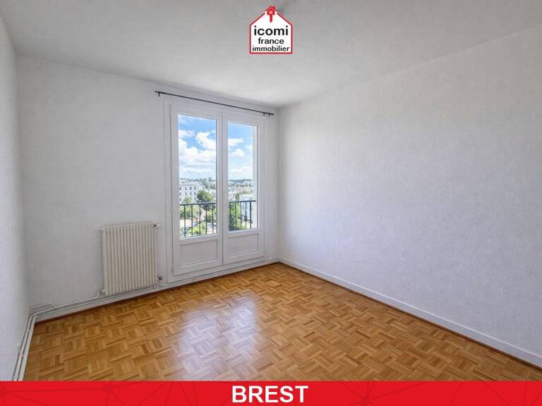 FINISTERE - Brest (29200) - A VENDRE - APPARTEMENT - 65M² - DEUX CHAMBRES - VUE MER - ASCENSEUR - 5EME ETAGE - ST MICHEL - RARE — photo 1