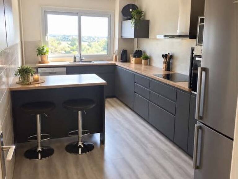 Appartement de 87m2 à louer sur Vénissieux — photo 1