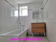 MAISON RECENTE A LOUER 5 PIECES A NOAILLAN — photo 4