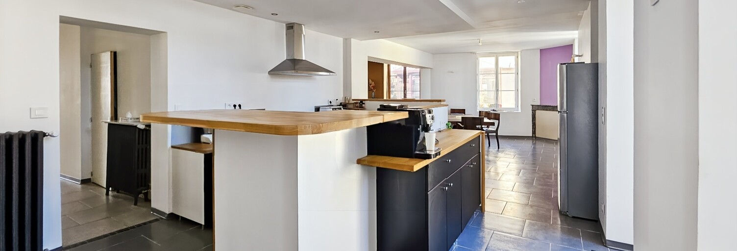 Maison 5 Pièces 198 m² à vendre à Châteaumeillant (18370)