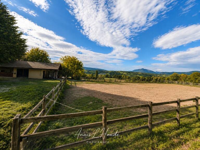 PROPRIÉTÉ D’EXCEPTION – PRÈS DE 300 m² – 2,7 HECTARES – INSTALLATIONS EQUESTRES - LOGEMENTS INDEPENDANTS — photo 1