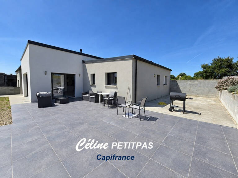 Maison contemporaine de plain-pied – 2021 – Saint-Maugan – 6 pièces – 136 m² habitables – terrain de 1 500 m² — photo 1