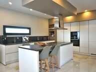 DARDILLY – Superbe villa contemporaine de 151 m² avec vue Mont Verdun — photo 2