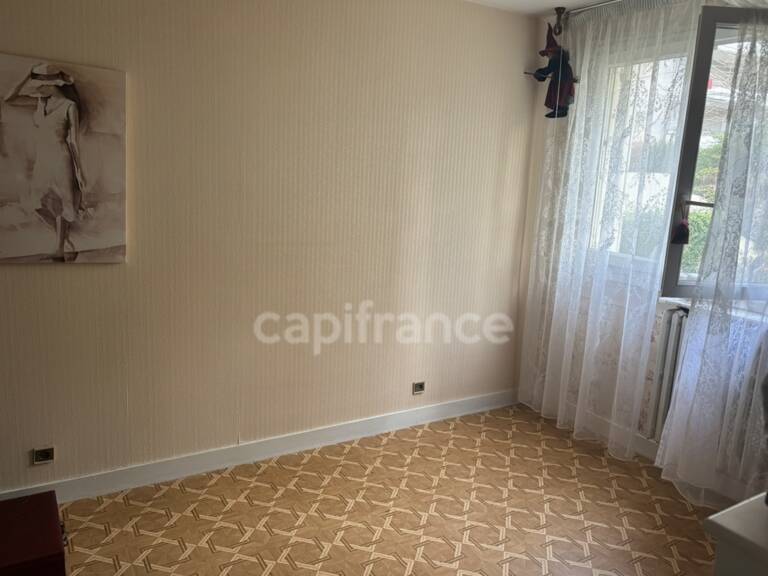 _Balcon, garage, parking et cave | T3 de 55 m² à Besançon Chaprais — photo 1