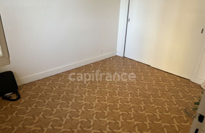 _Balcon, garage, parking et cave | T3 de 55 m² à Besançon Chaprais — photo 5