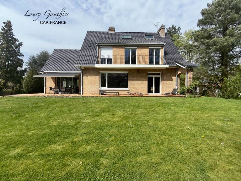 Superbe villa individuelle 208 m² – 7 pièces - Sous-sol complet – Terrain 1400 m² – La Chapelle-d’Armentières — photo 1