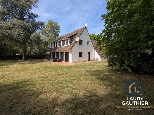 MAISON INDIVIDUELLE MONTAGNE DE WERVICQ SUD – 176 m² – 5 CHAMBRES – GRAND JARDIN 2 500 m² – DOUBLE GARAGE – ENVIRONNEMENT CALME — photo du bien