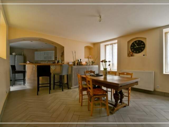 Maison à vendre 6 pièces + terrain + grange + appartement CHATEAUMEILLANT (18) — photo du bien