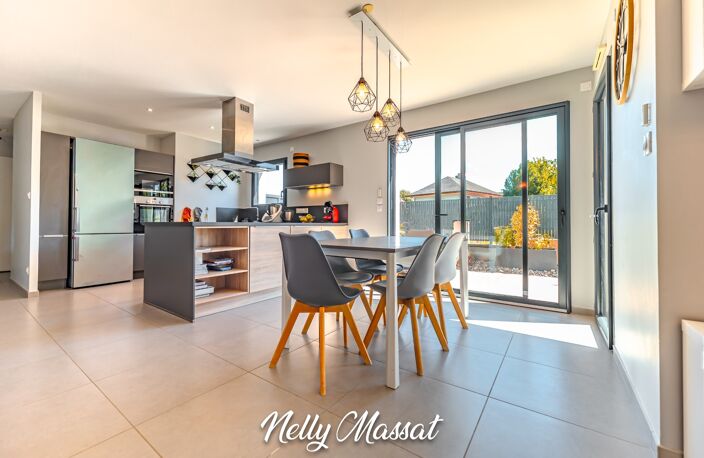 CHAMBÉRY – BISSY | PLAIN-PIED 91 M² – 3 CHAMBRES – TERRASSE – GARAGE — photo 4