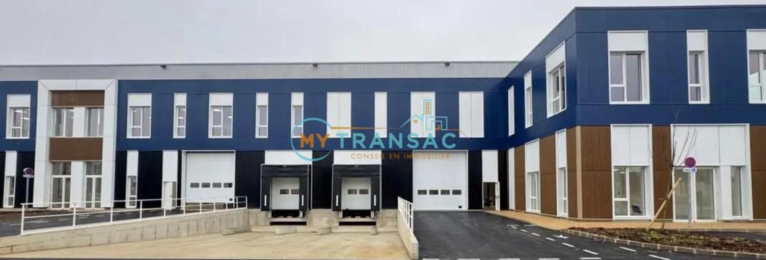 Local industriel  1309 m² à louer à Moissy-Cramayel (77550)