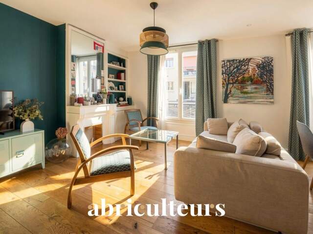Opportunité Appartement 4 pièces en vente à Rue des Dames / Levis - Batignolles (75017) — photo du bien