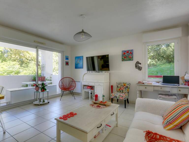 Appartement À Vendre — photo 1