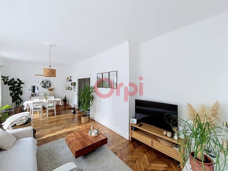 Appartement À Vendre — photo 1