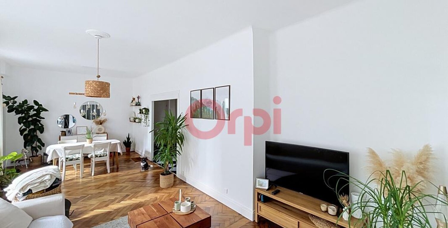 Appartement À Vendre — photo 1