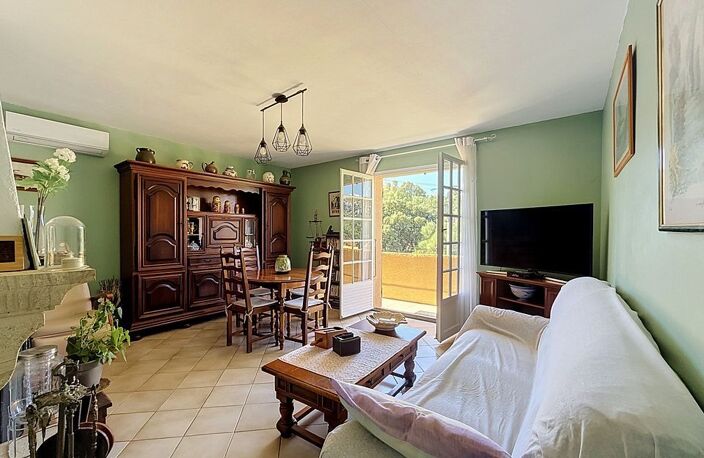 Villa T4 + T2 sur 1235 m² de terrain - Environnement exceptionnel ! — photo 4