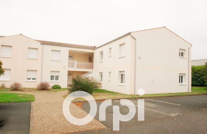 Appartement  avec Jardin — photo 3