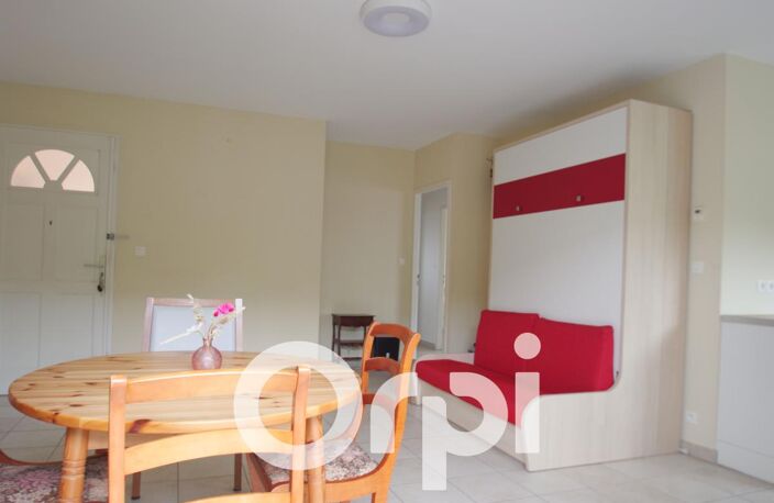 Appartement  avec Jardin — photo 5
