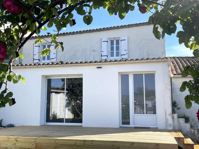 Maison Esnandes 4 pièce(s) 124.12 m2 — photo 1
