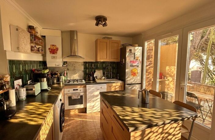 Appartement À Vendre T4 avec bel extérieur - Parking et cave — photo 4