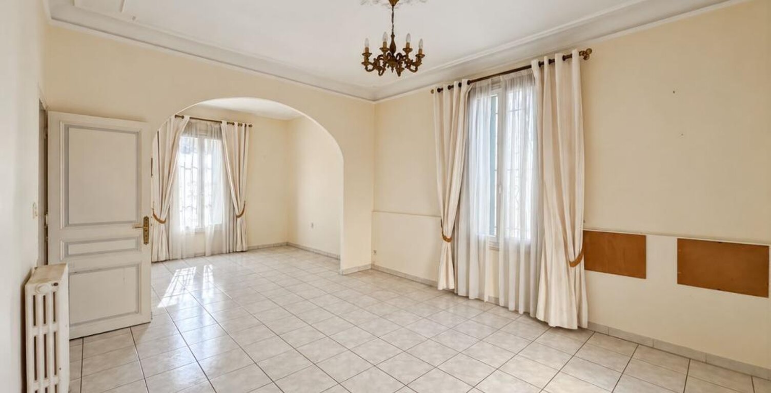 Maison À Vendre — photo 1