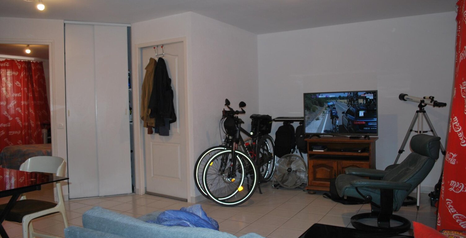 Très bel appartement avec son locataire — photo 1