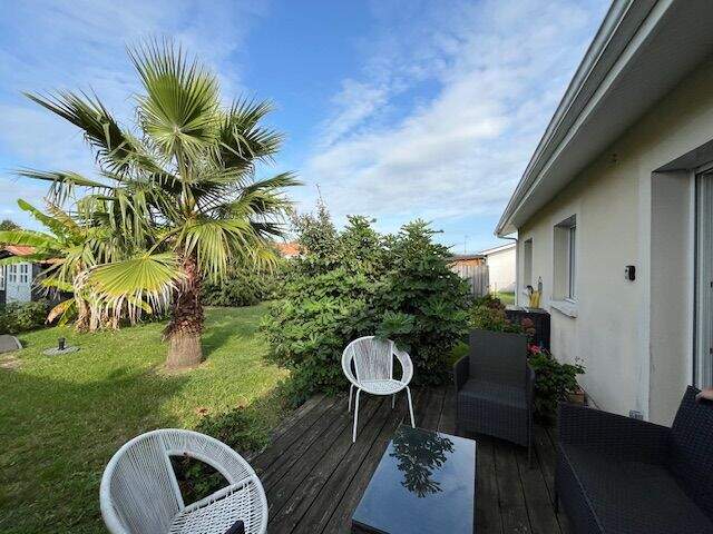 Maison À Vendre — photo du bien