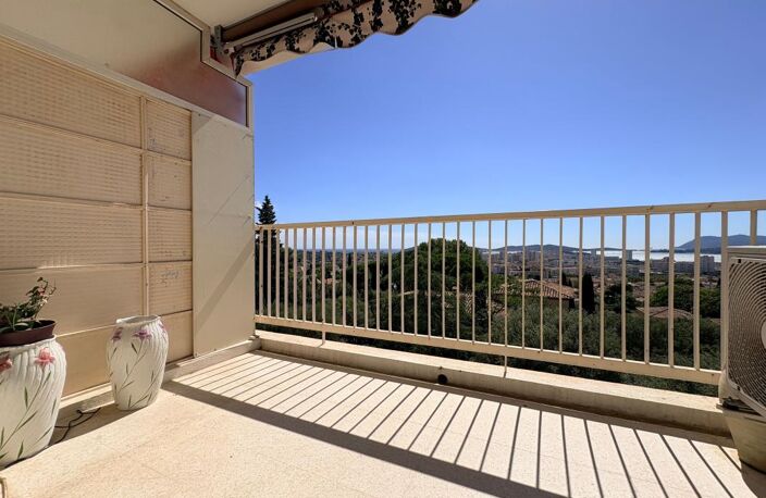 Appartement À Vendre T3 Toulon — photo 3