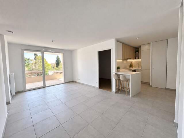 Appartement T3 au calme avec parking — photo du bien