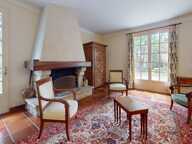 LE HOUSSEAU – Maison familiale de 6 chambres sur un terrain de plus de 2 500 m² — photo 3