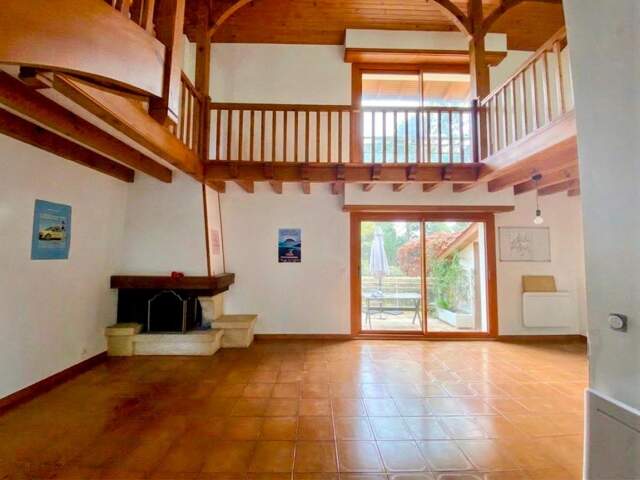 Maison T4 À Louer 96m² — photo du bien