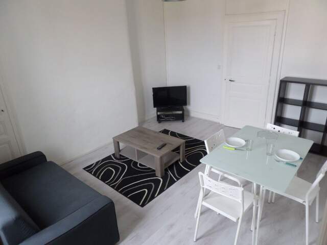 ✨ À LOUER QUARTIER LOUYAT —  T2 Meublé & Lumineux ✨ — photo du bien
