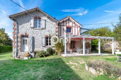 Maison 5 pièces 389000 €