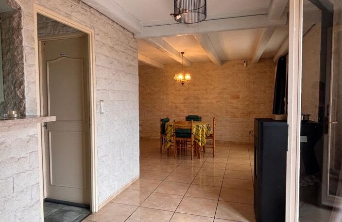 Maison à proximité des commerces à Marennes — photo 3