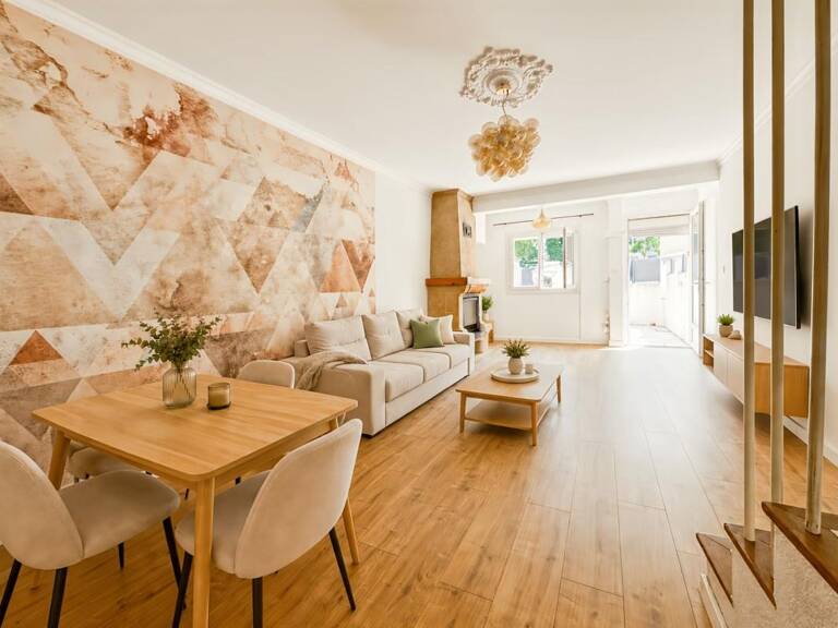 A VENDRE - MAISON DE VILLAGE - CHARME - TERRASSE — photo 1