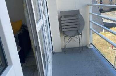Appartement À Vendre — photo du bien