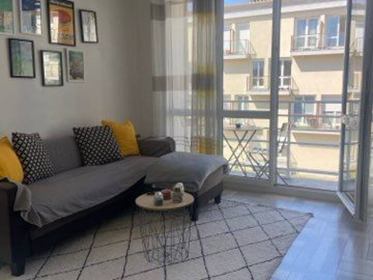 Appartement À Vendre — photo 1