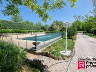 Besse Sur Issole Propriété 9 pièce(s) 237 m2 piscine terrain clos — photo 4