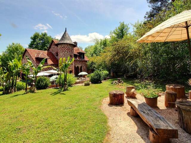 Collonges La Rouge (19) : Moulin historique du 17° avec gîte indépendant - Rentabilité & charme en Corrèze ! EXCLUSIVITE — photo du bien